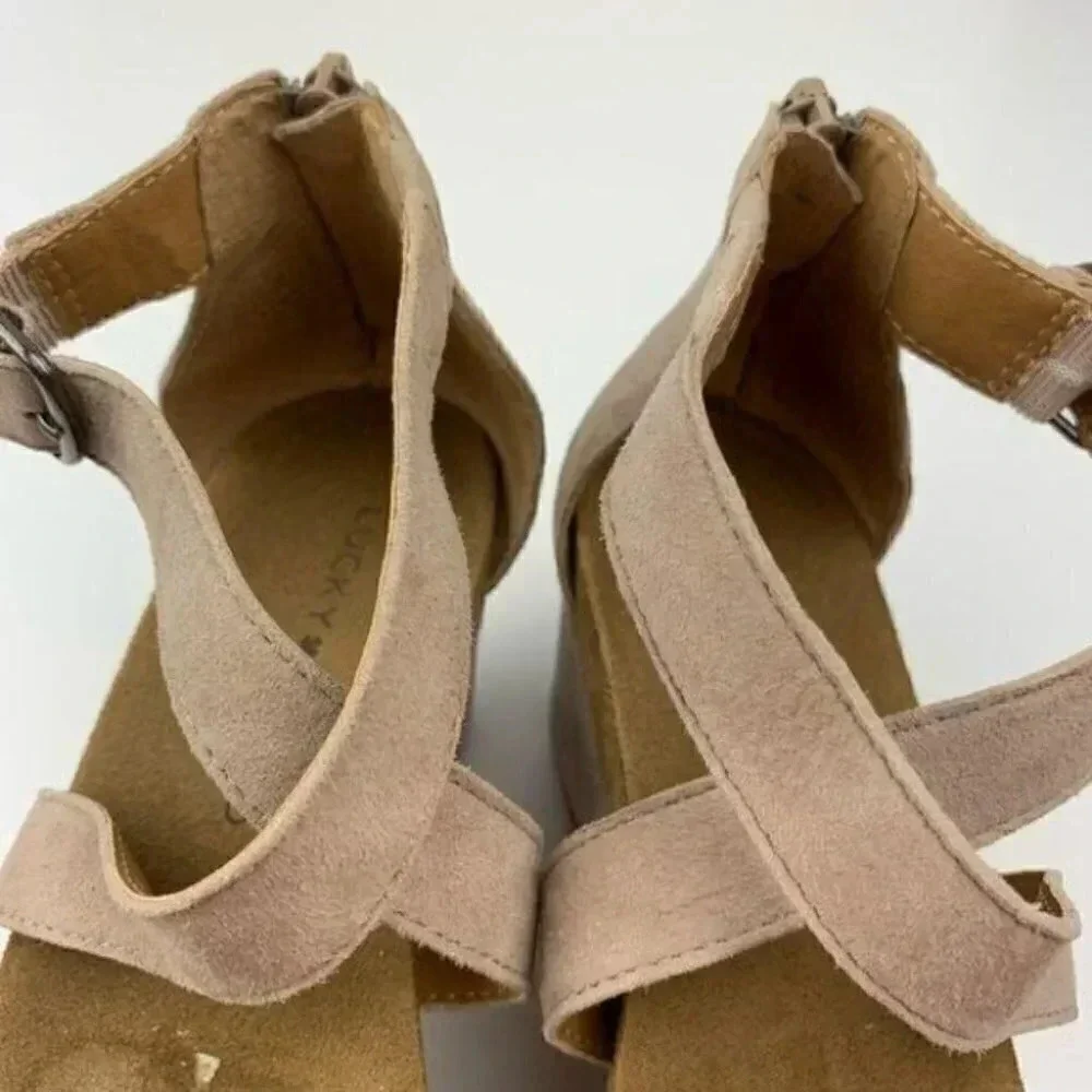Lucky brand wedges size 6 36 Kenadee taupe suede